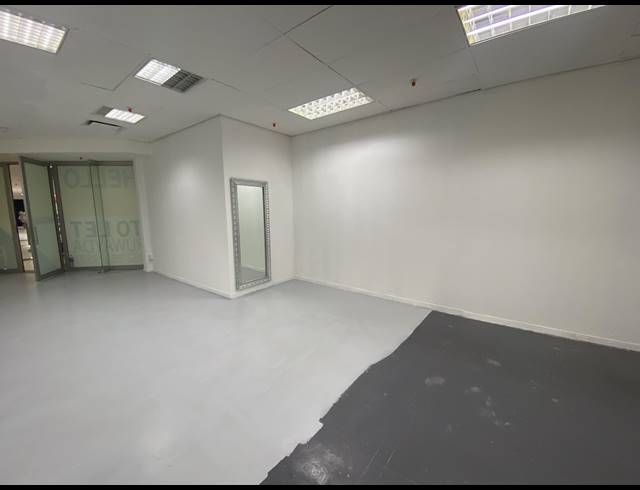 83M² RETAIL TO LET IN CAPE TOWN CITY CENTRE